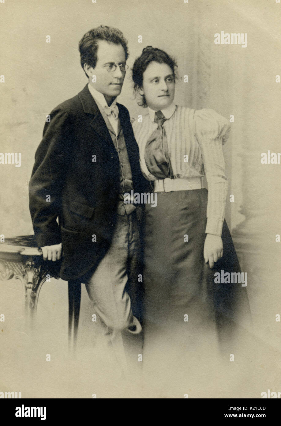 Gustav Mahler, il compositore austriaco, con sua sorella Justine in Vienna, 1899. (1860-1911). Foto Stock