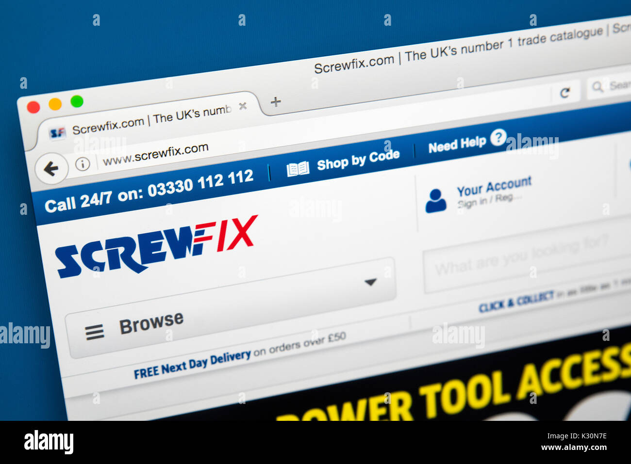 LONDON, Regno Unito - 10 AGOSTO 2017: la homepage del sito ufficiale di ScrewFix, il dettagliante britannico del commercio utensili ed accessori hardware e processo di produ Foto Stock