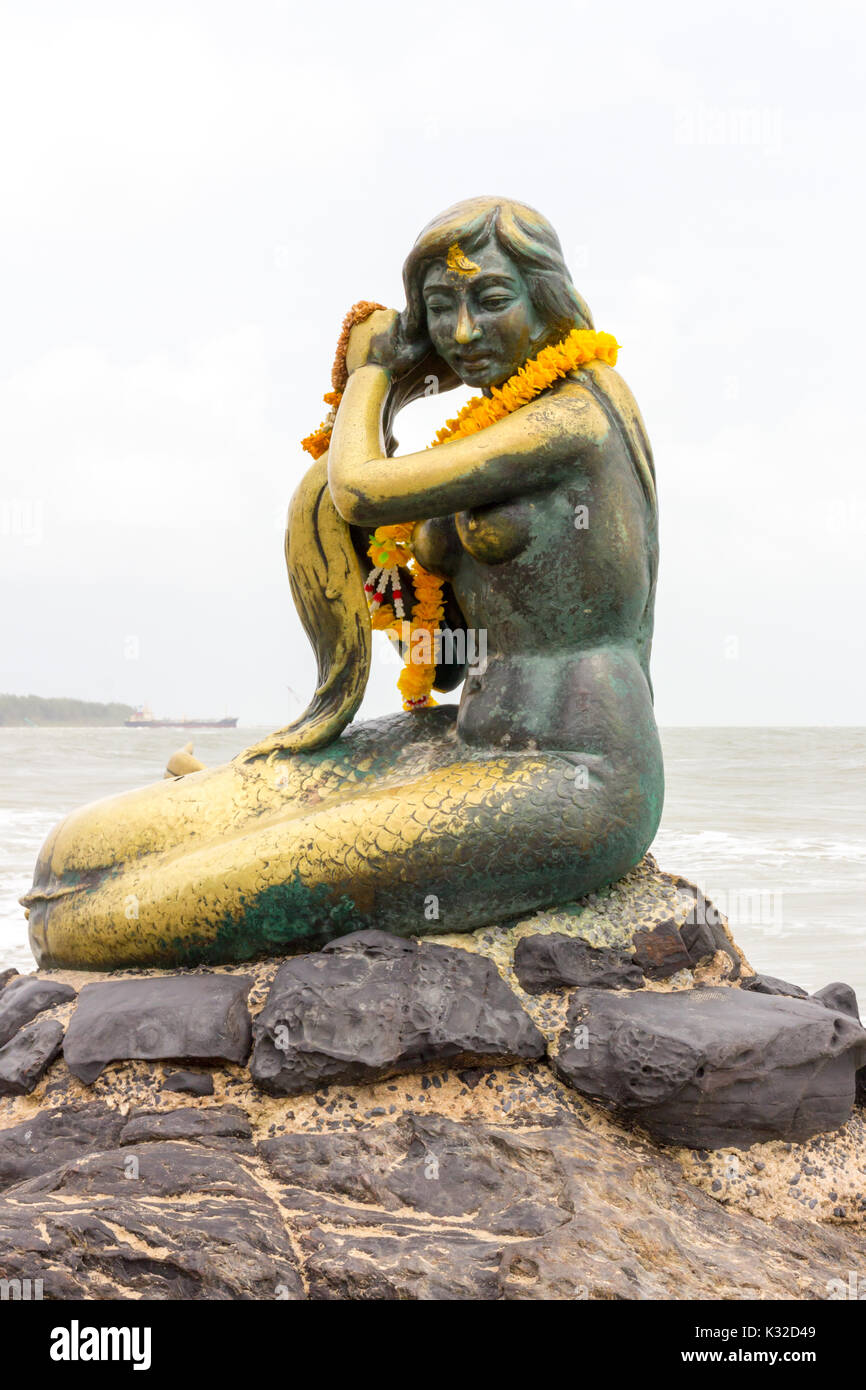 Golden Mermaid statua, Samila beach, Songkhla, Thailandia Foto Stock