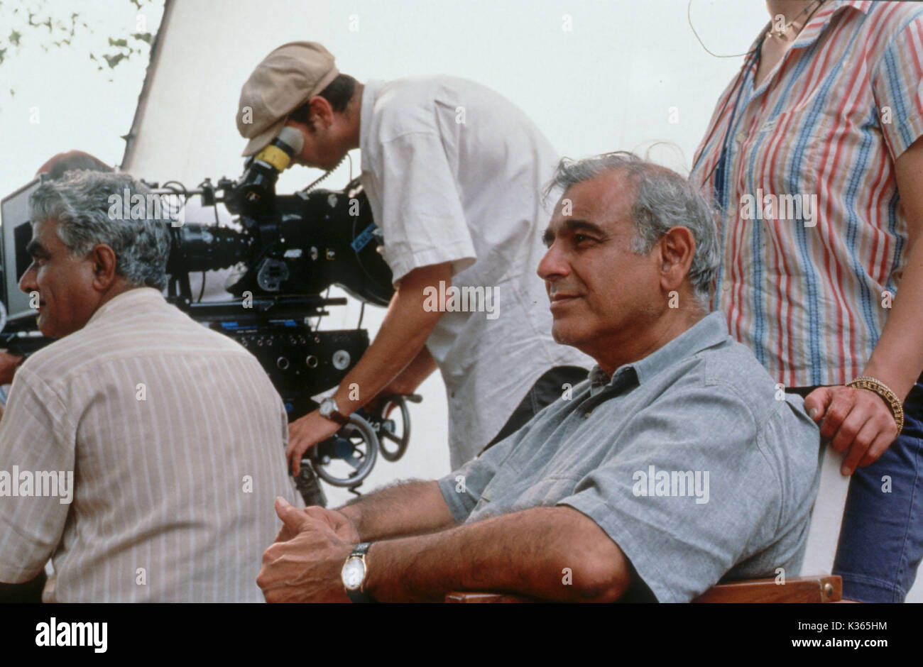 Produttore Ismail Merchant sul set di Cotton Mary intorno al 1999 Foto Stock