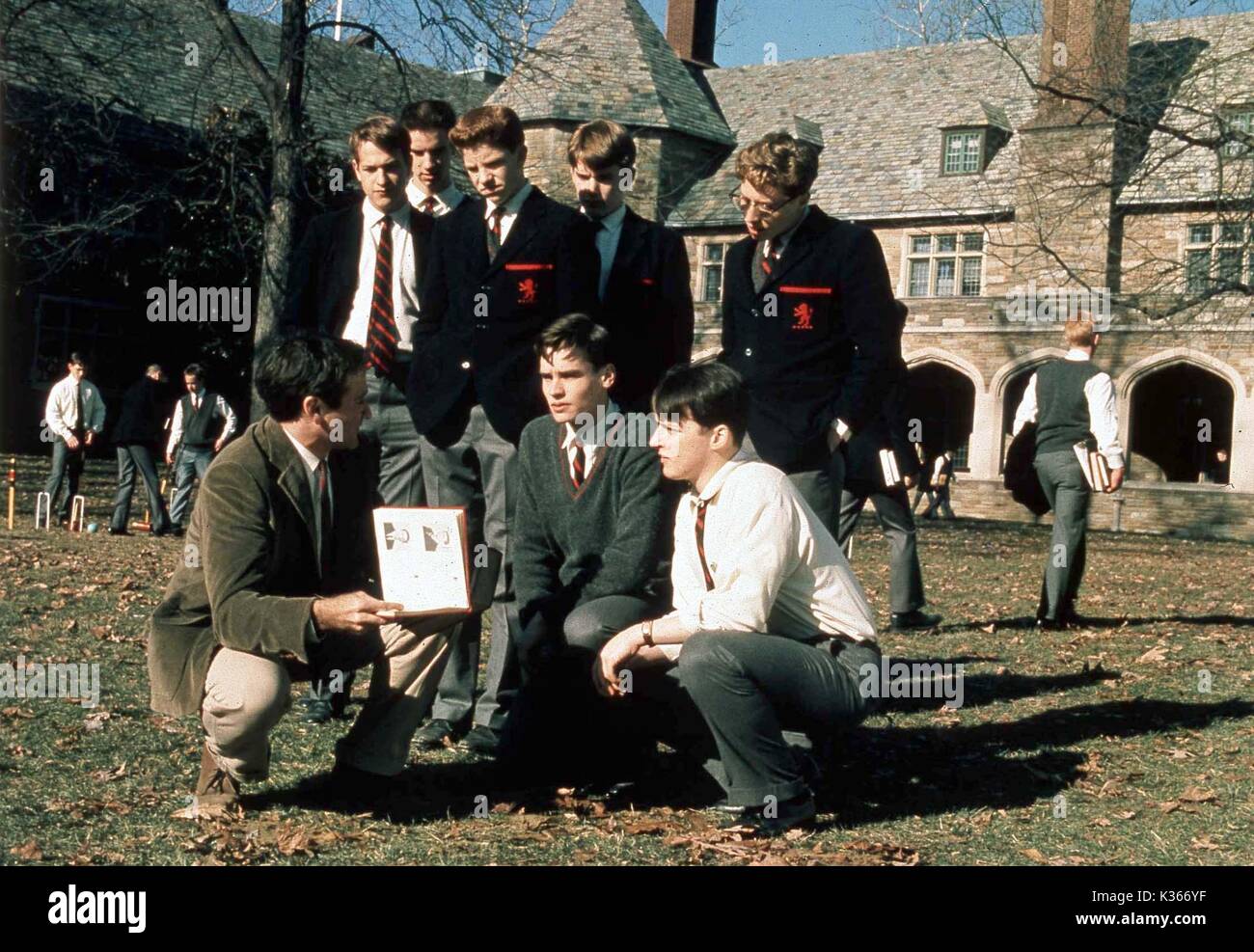 Poeti morti società Robin Williams, ROBERT SEAN LEONARD (centro) morti poeti società Robin Williams, ROBERT SEAN LEONARD data: 1989 Foto Stock