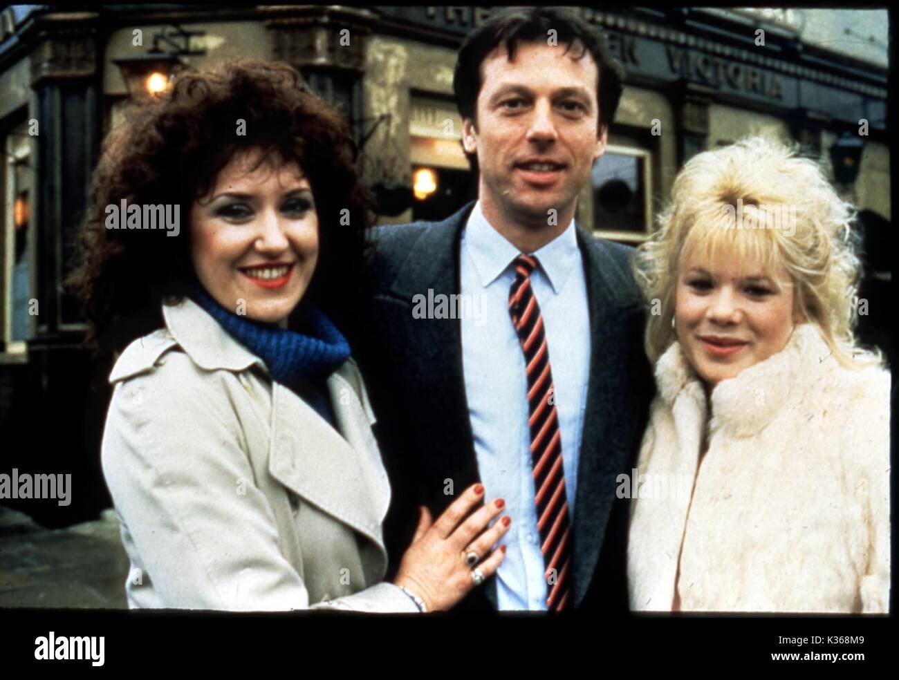 EASTENDERS ANITA DOBSON, LESLIE GRANTHAM, LETITIA DEAN Foto Stock