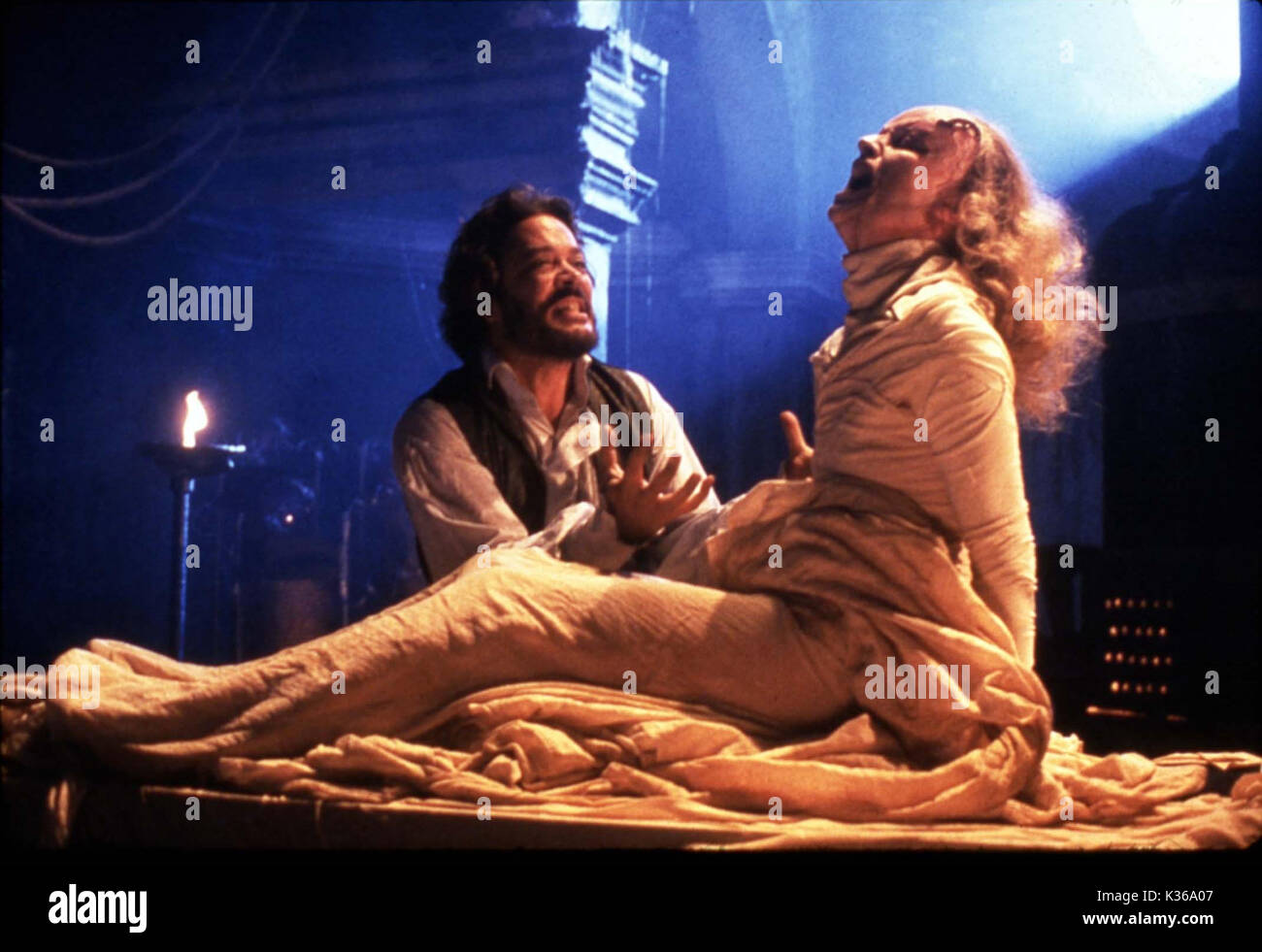 FRANKENSTEIN UNBOUND RAUL JULIA data: 1990 Foto Stock