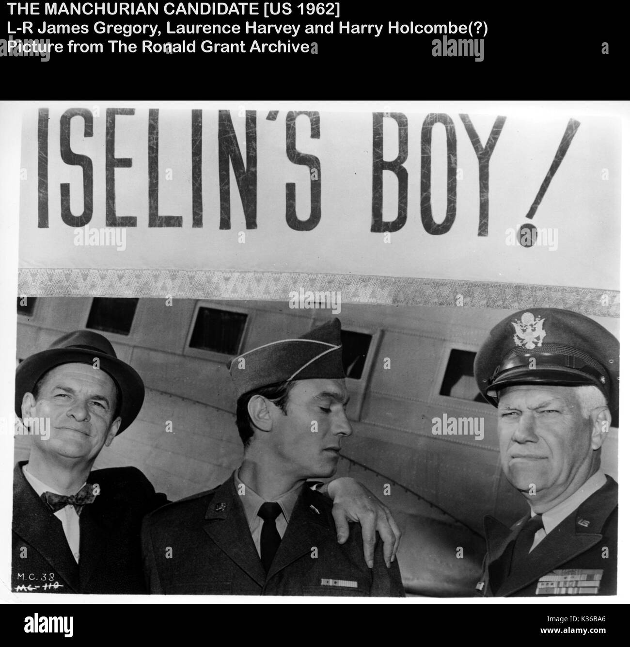 Il candidato MANCHURIAN L-R, James Gregory, Laurence Harvey, HARRY HOLCOMBE Foto Stock