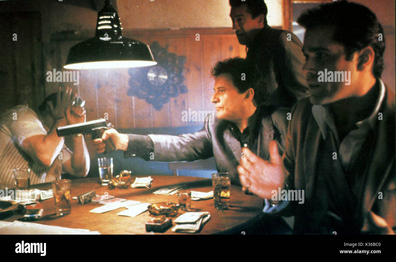 GOODFELLAS JOE PESCI (centro), Robert De Niro (top), Ray Liotta (destra) GOODFELLAS JOE PESCI (centro), Robert De Niro (top), Ray Liotta (destra) Data: Foto Stock
