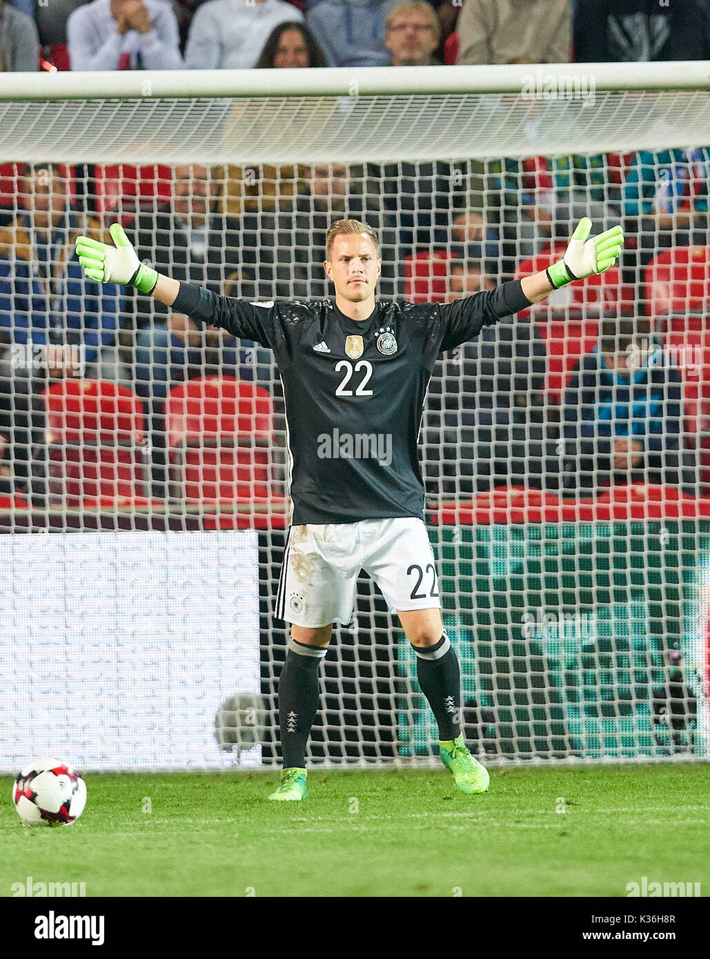 Praga, Repubblica Ceca. 01 Sep, 2017. Coppa del Mondo FIFA 2018 qualifica, Praga, 01 settembre 2017 Marc-andré TER STEGEN, TW DFB 22 Gesticulates e dare istruzioni, azione, immagine singola, gesto gesto, il movimento della mano, puntando, interpretare mimik, della Coppa del Mondo FIFA 2018 Qualifica Gruppo C, Repubblica ceca - Germania 1-2 a Praga Repubblica Ceca, Settembre 01, 2017 Credit: Peter Schatz/Alamy Live News Foto Stock