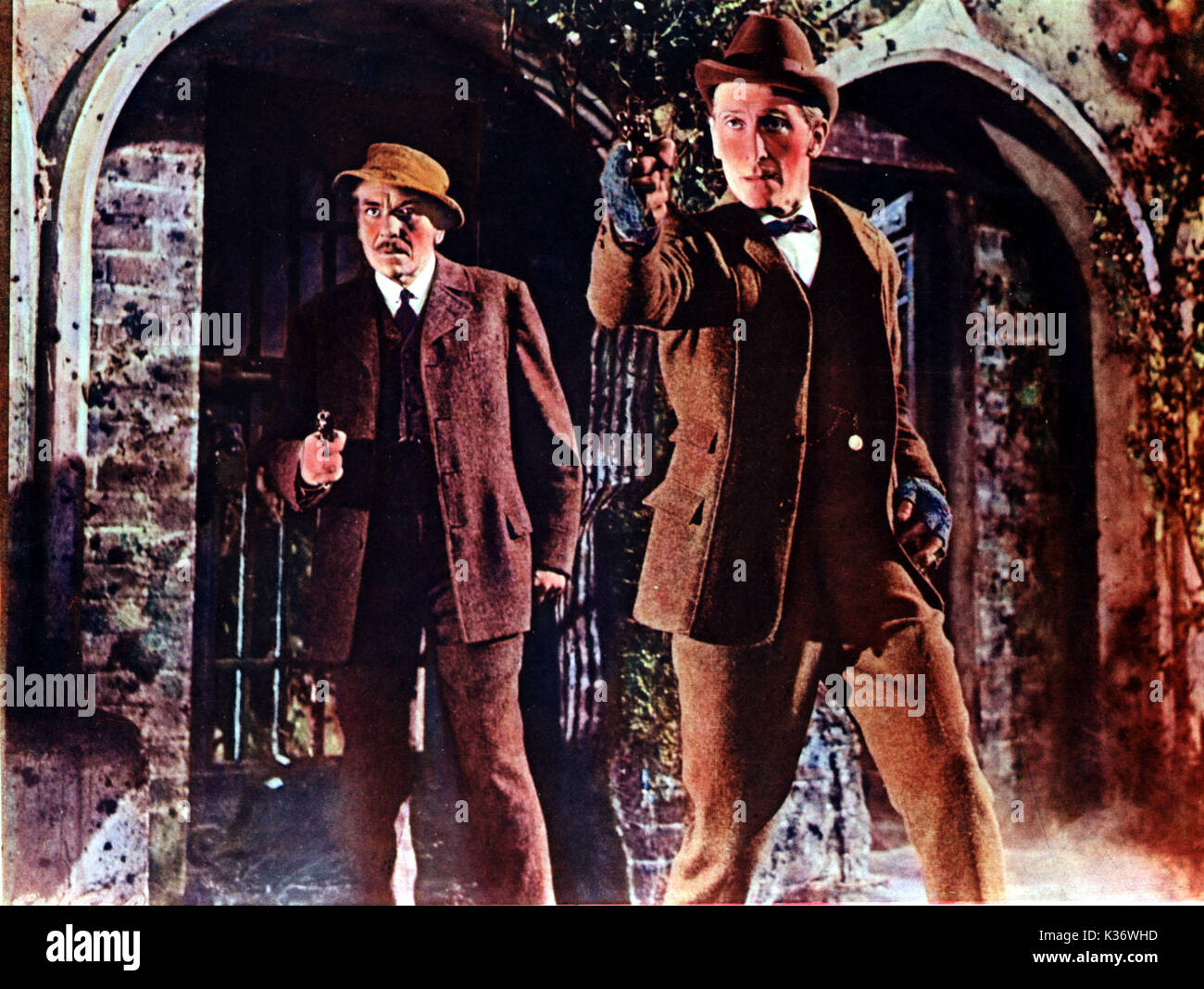 Il Segugio del BASKERVILLES ANDRE MORELL , PETER CUSHING (Holmes) Data: 1959 Foto Stock