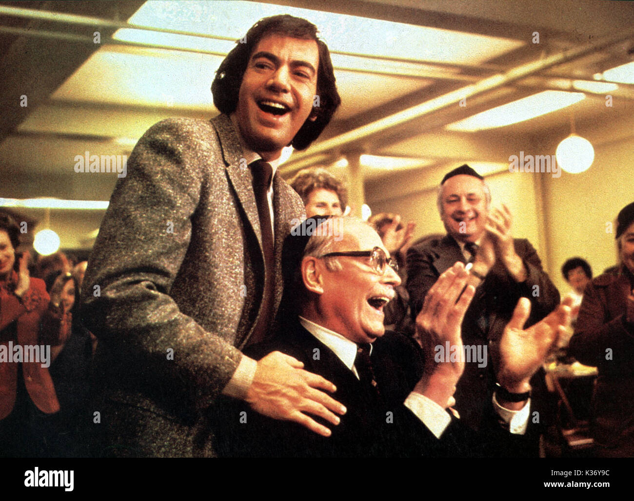 Il cantante jazz Neil Diamond e Laurence Olivier una pellicola EMI data: 1980 Foto Stock