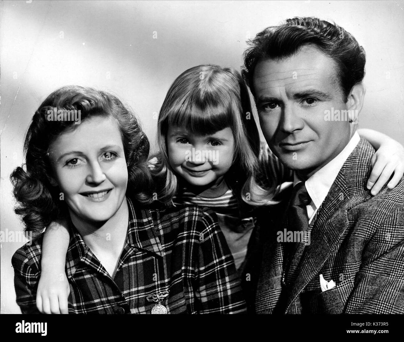 L-R, Maria HAYLEY BELL, Giulietta mulini, JOHN MILLS Foto Stock