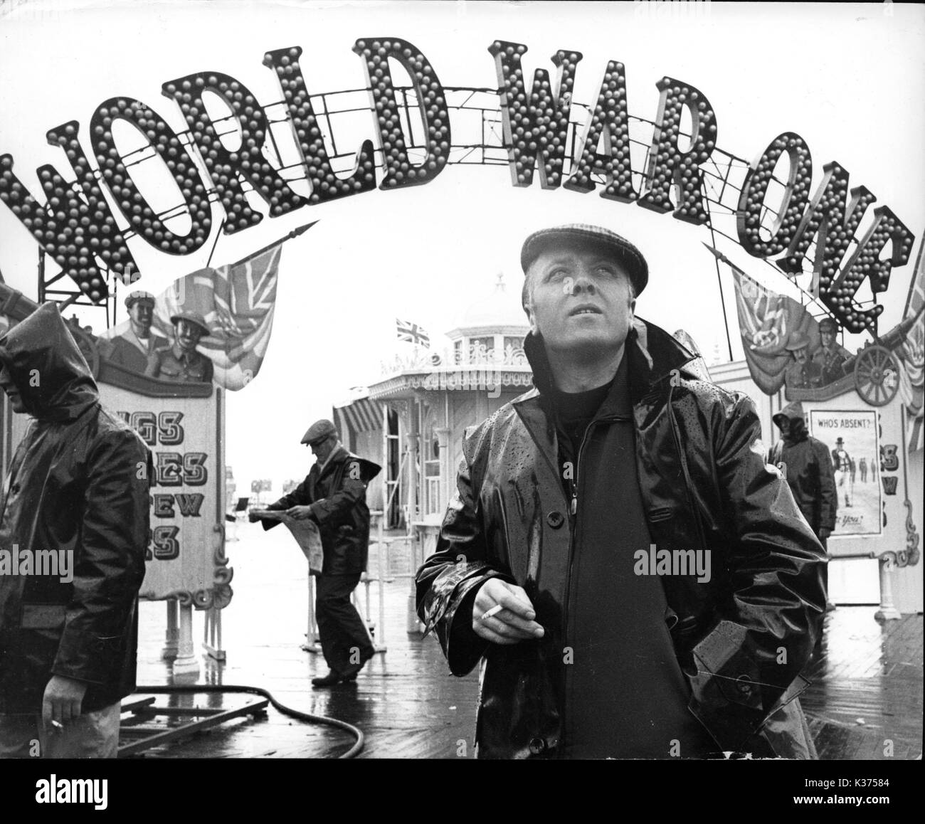 DAVID ATTENBOROUGH in Brighton durante le riprese di OH! Che bella la guerra Data: n Foto Stock