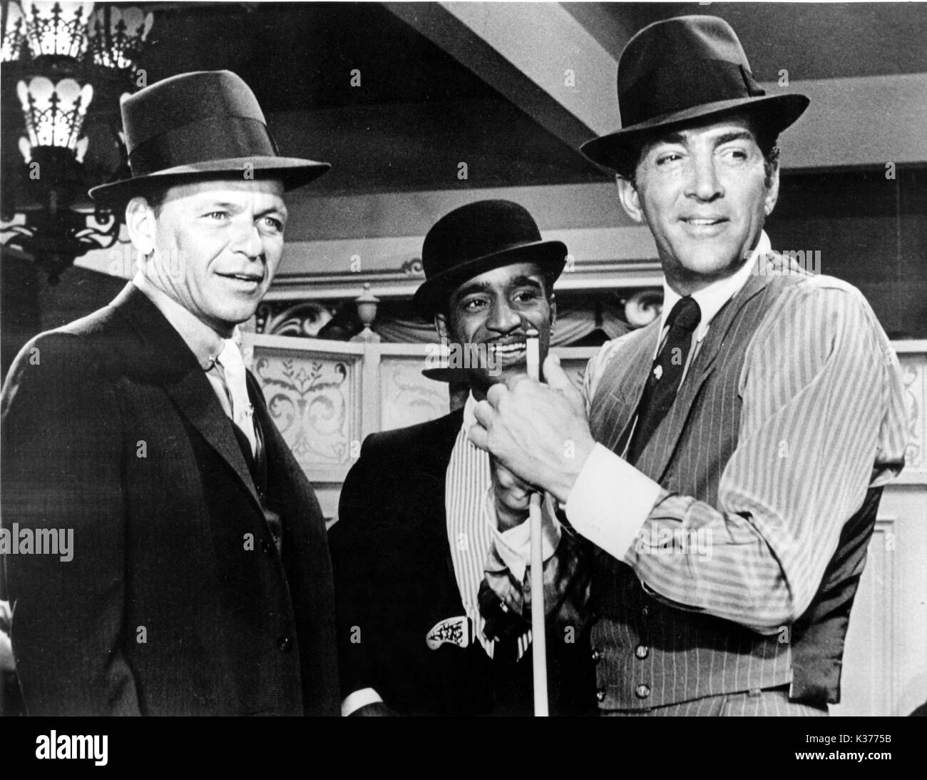 ROBIN e le cappe 7 Frank Sinatra, Sammy Davis,JR e Dean Martin Foto Stock