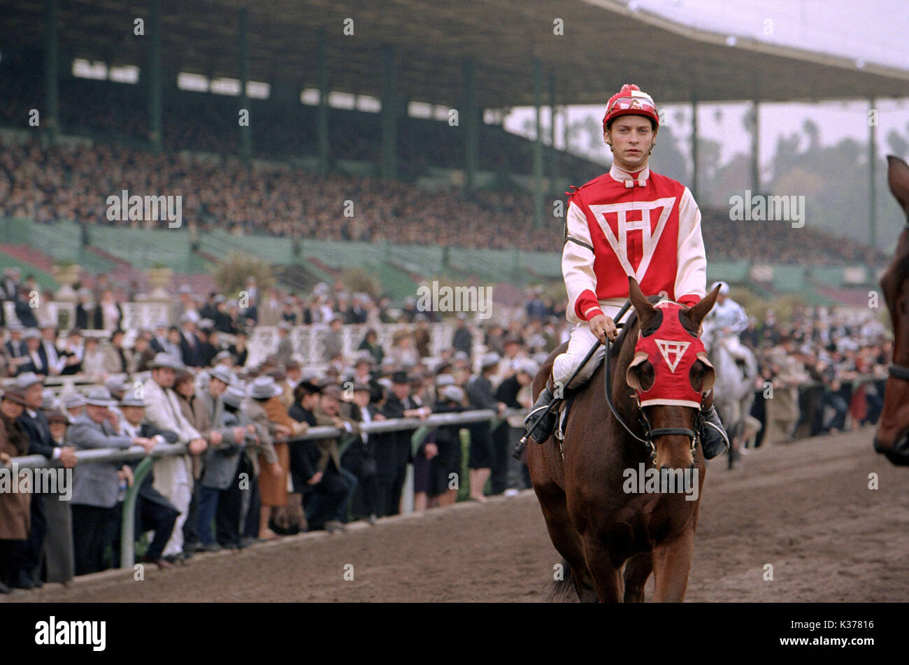 SEABISCUIT Universal Pictures/DREAMWORKS Tobey Maguire come Red Pollard data: 2003 Foto Stock