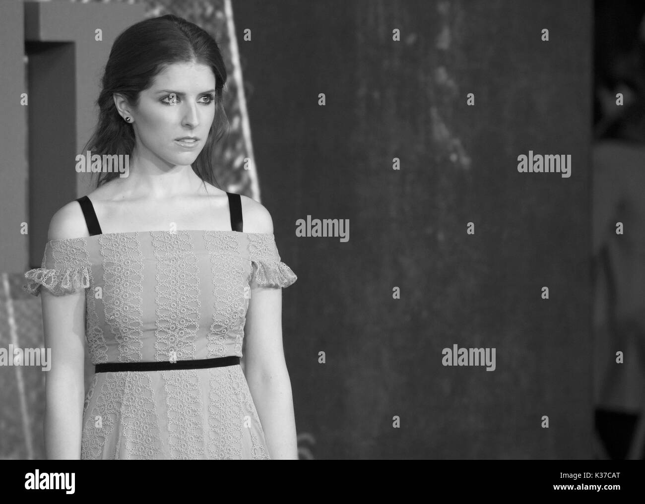 Foto deve essere accreditato ©Alpha premere 080004 17/10/2016 Anna Kendrick assiste la premiere europeo per il contabile a Impero Cineworld, Leicester Square a Londra Foto Stock