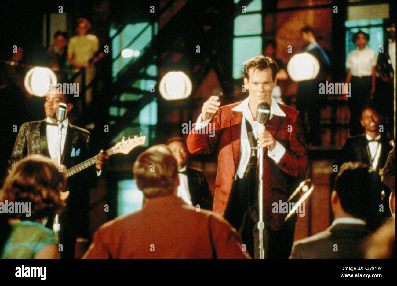RACCONTARE BUGIE IN AMERICA KEVIN BACON FILM RELEASE BY BANNER ENTERTAINMENT RACCONTARE BUGIE IN AMERICA KEVIN BACON FILM RELEASE BY BANNER ENTERTAINMENT data: 1997 Foto Stock