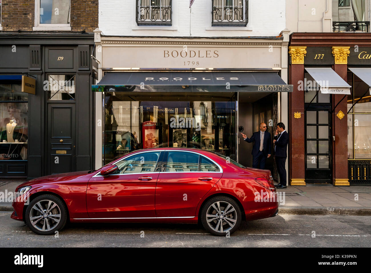 Gioielli di Lusso nei negozi di New Bond Street, Londra, Regno Unito Foto Stock