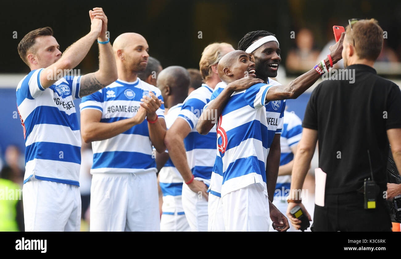 Team Ferdinando compresi Sir Mo Farah (terza a destra) celebrare dopo il gioco vincente4Grenfell, una partita di calcio di beneficenza per raccogliere fondi per Grenfell Torre superstiti, a QPR's Loftus Road Stadium di Londra. Foto Stock