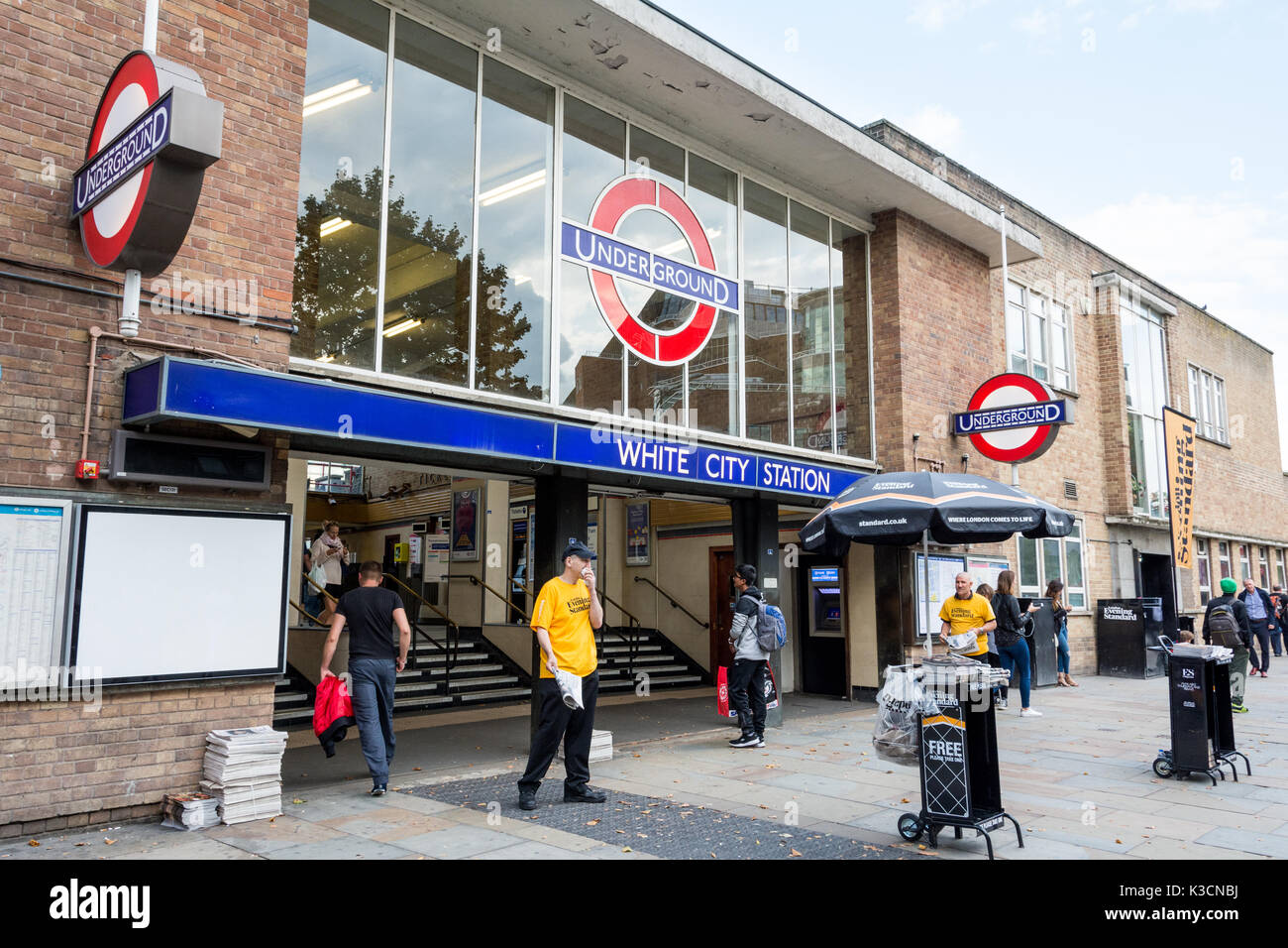 Città Bianca La stazione della metropolitana di Londra di Shepherd's Bush area. Foto Stock