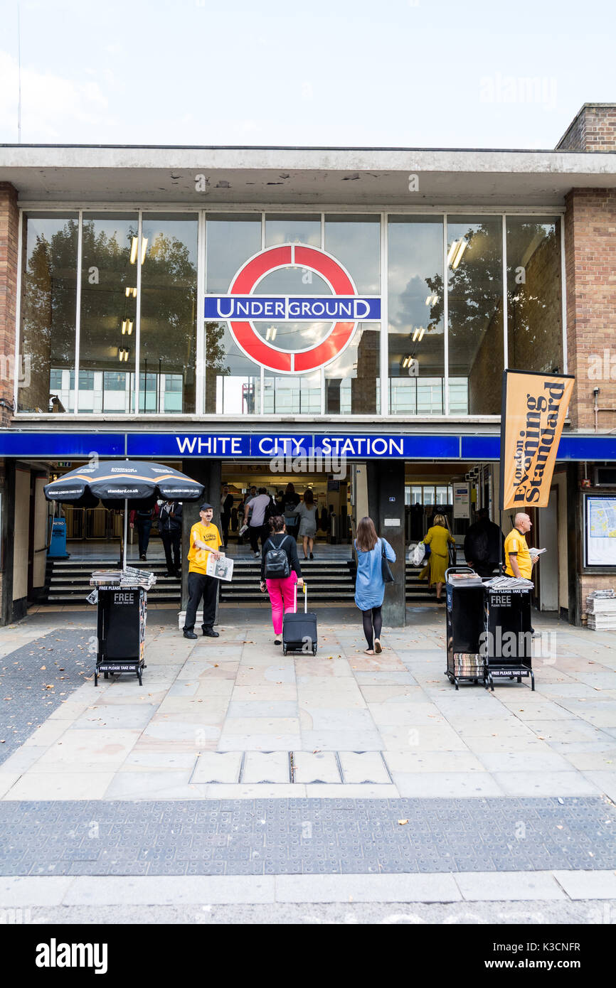 Città Bianca La stazione della metropolitana di Londra di Shepherd's Bush area. Foto Stock
