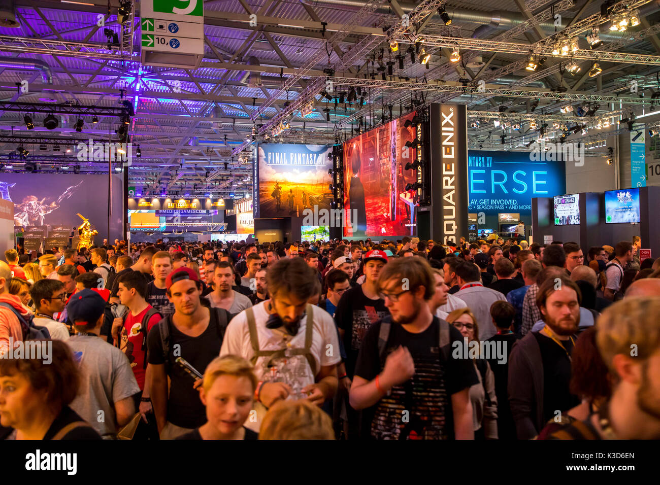 Gamescom, alla più grande fiera mondiale di videogiochi e di giochi per computer a Colonia, in Germania, Foto Stock