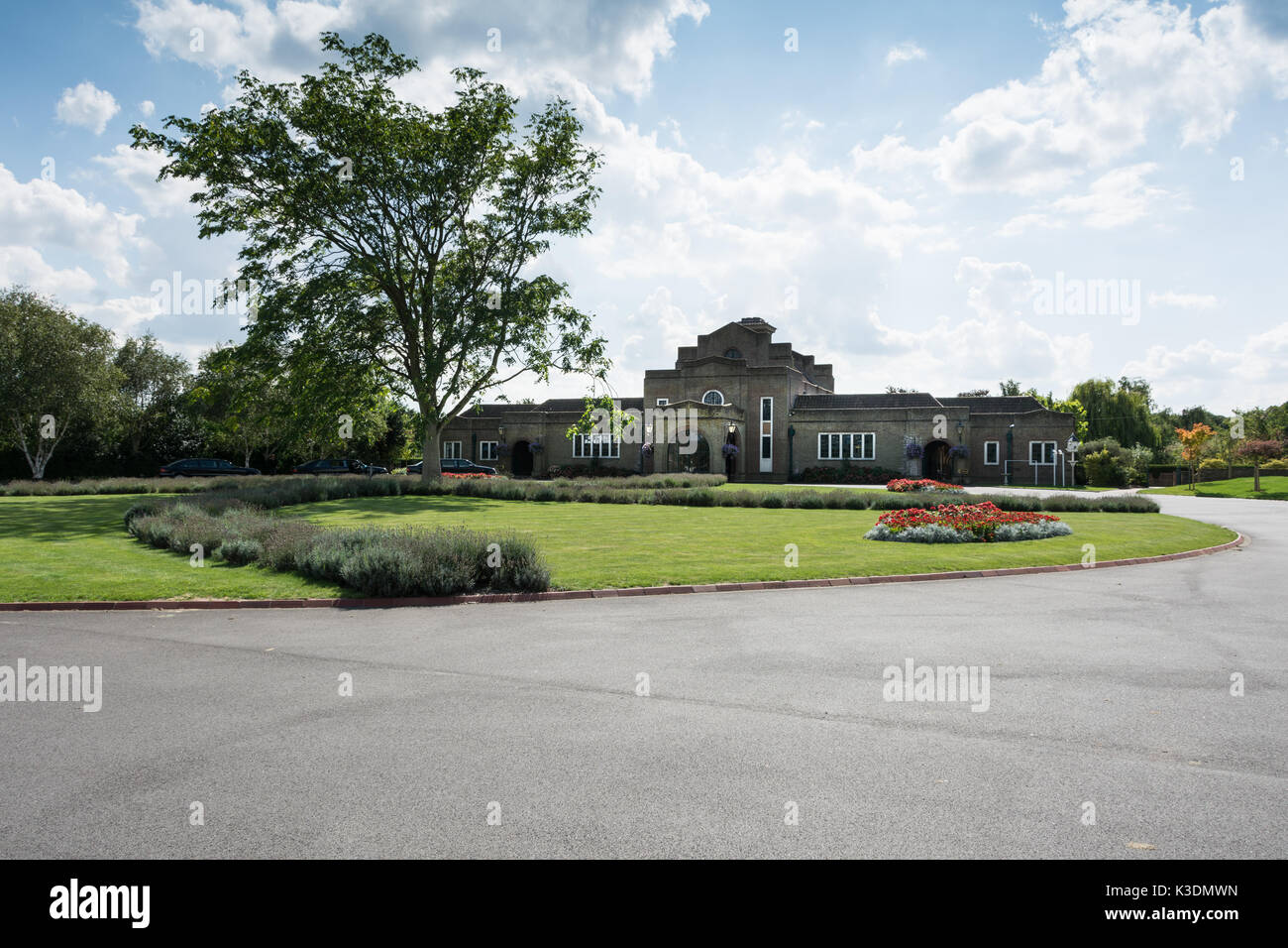 Mortlake crematorio è in Kew, in prossimità del suo confine con Mortlake. Foto Stock