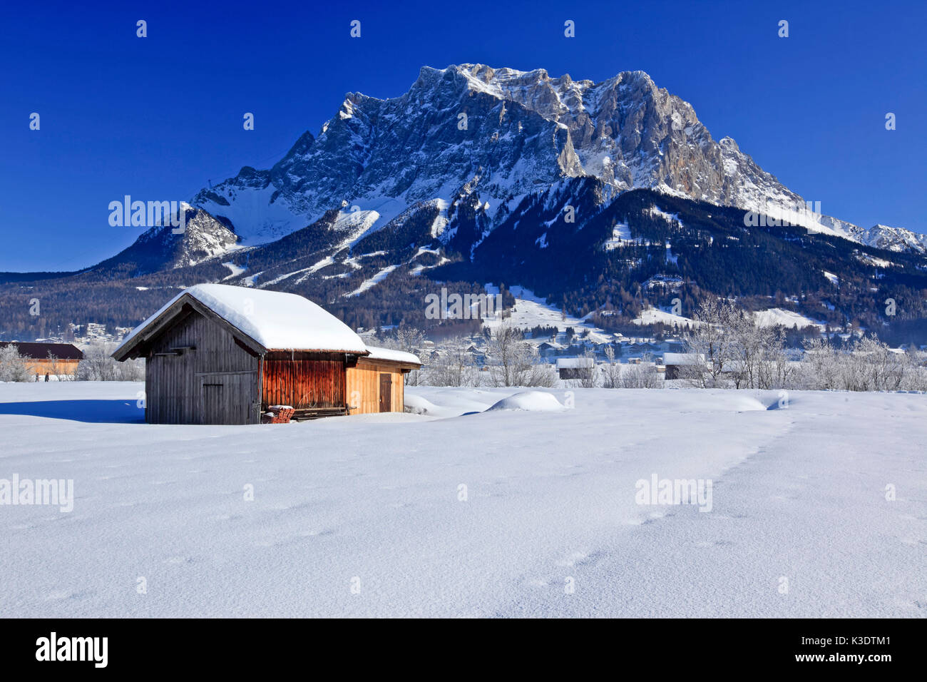 Austria, Tirolo, Ehrwalder Becken (bacino), Zugspitze, gamma di Wetterstein, Foto Stock