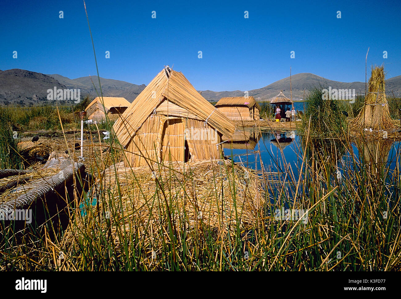 Urus, reed isole al Titicacasee, Perù Foto Stock