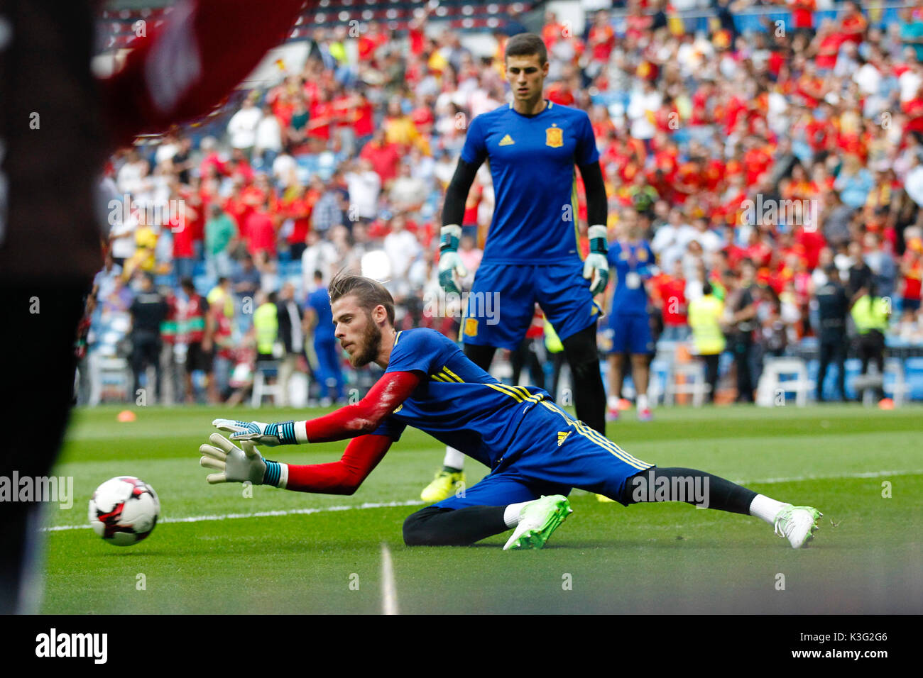 David de Gea (1) giocatore spagnolo. In azione durante il match di qualificazione per il 2018 World Cup, Round 7, tra la Spagna vs Italia a stadio Santiago Bernabeu di Madrid in Spagna, il 2 settembre 2017 . Foto Stock