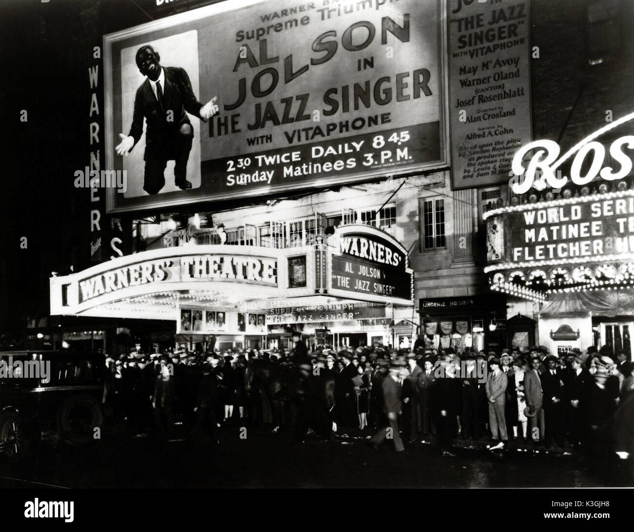 Premiere per il primo lungometraggio sincronizzato film sonoro, la cantante jazz [US 1927], a Warners Theatre di New York City Data: 6 ottobre 1927 Foto Stock