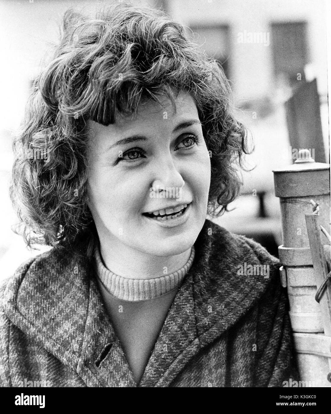 L'EFFETTO DEI RAGGI GAMMA sull'uomo - IN - LA LUNA - Le calendule JOANNE WOODWARD svolge un dishevelled vedova in guerra con la sua vita squallido. Data: 1972 Foto Stock