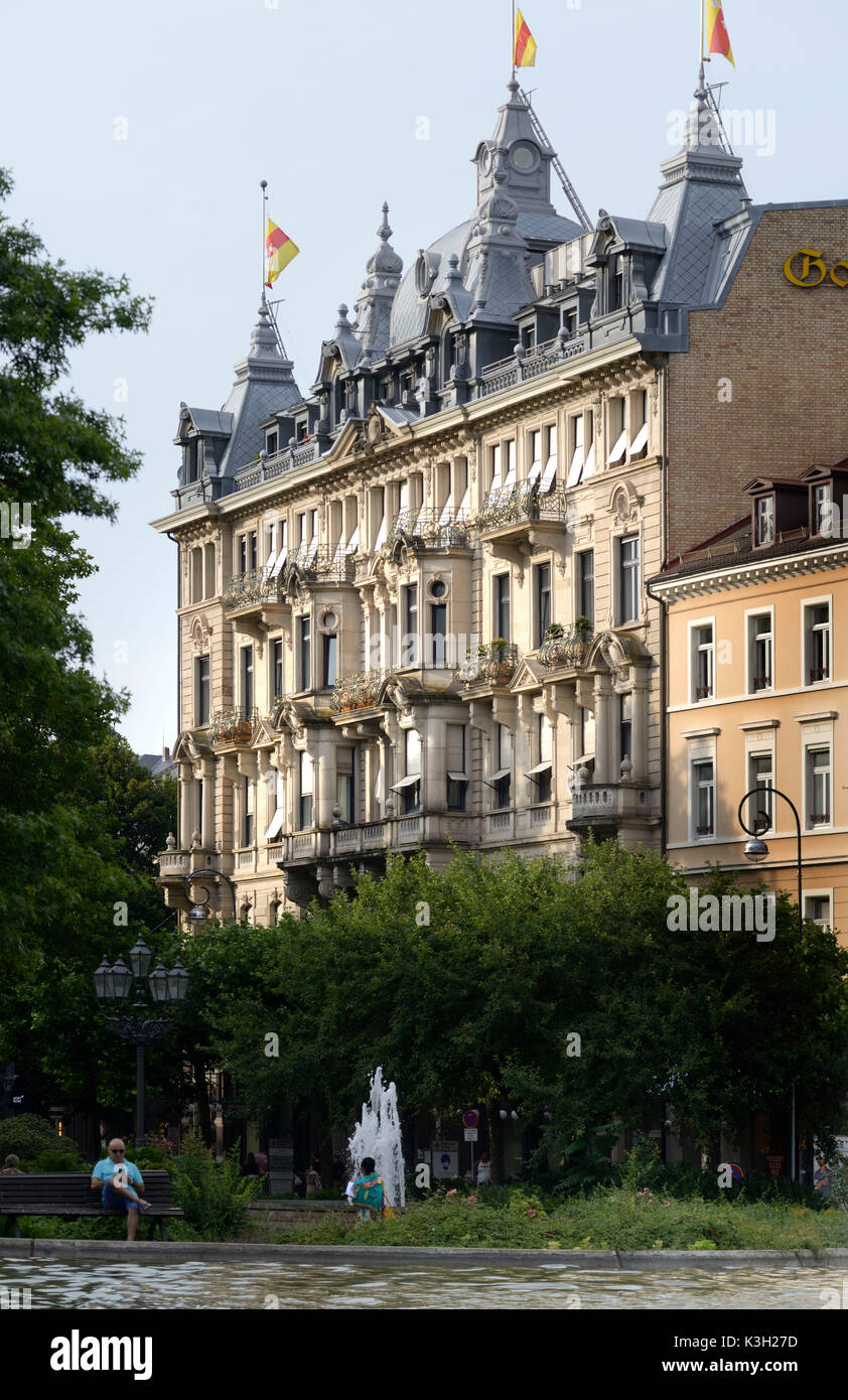 Baden-Baden, palazzo comunale corte imperiale sul Augustaplatz Foto Stock
