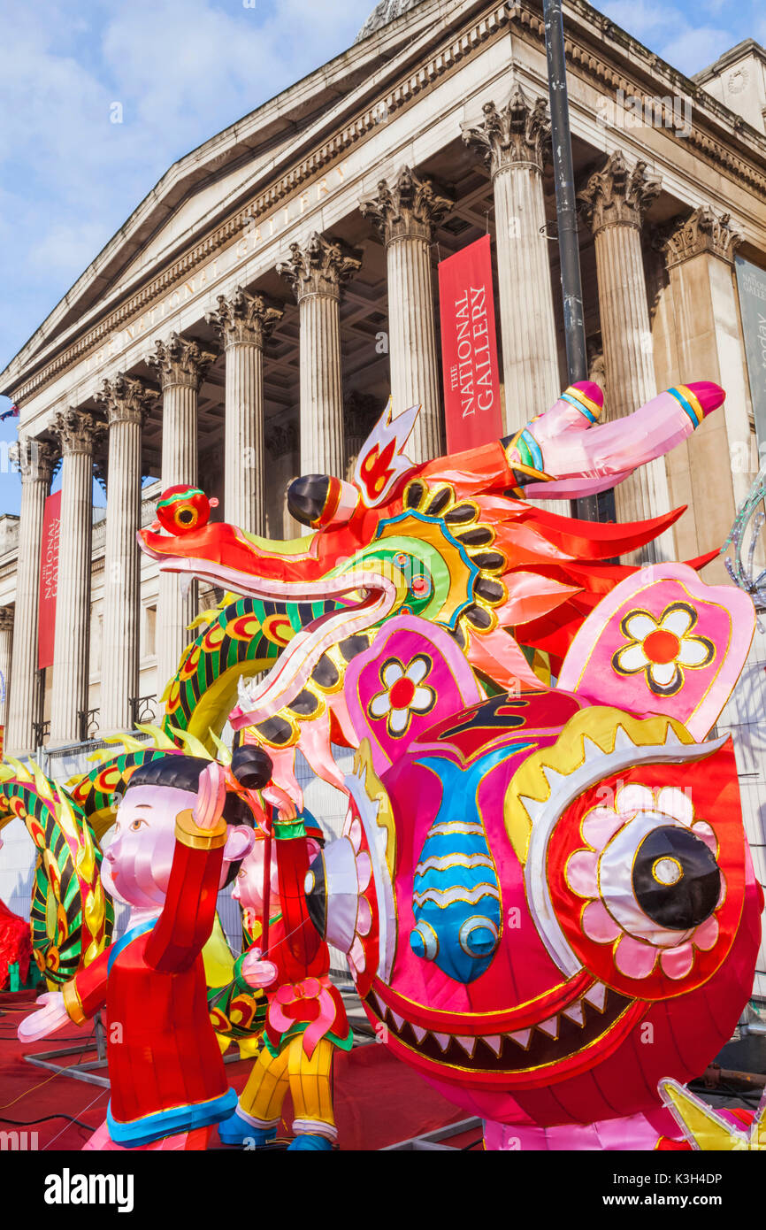 Inghilterra, Londra, Chinatown, il Nuovo Anno Cinese Parade, draghi Foto Stock