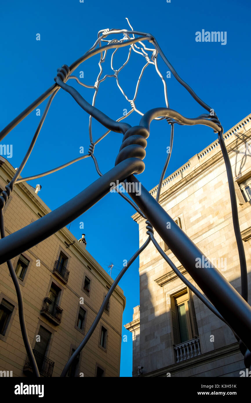 Monumento a Castellers - tradizionale castelli umani - in San Miquel Square, Barcellona, Spagna Foto Stock