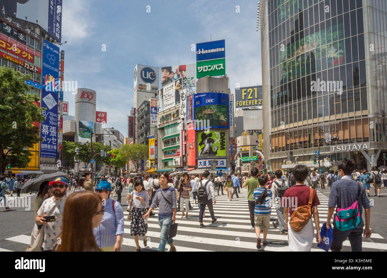 Giappone Tokyo City, Stazione di Shibuya, Hachiko Crossing Foto Stock