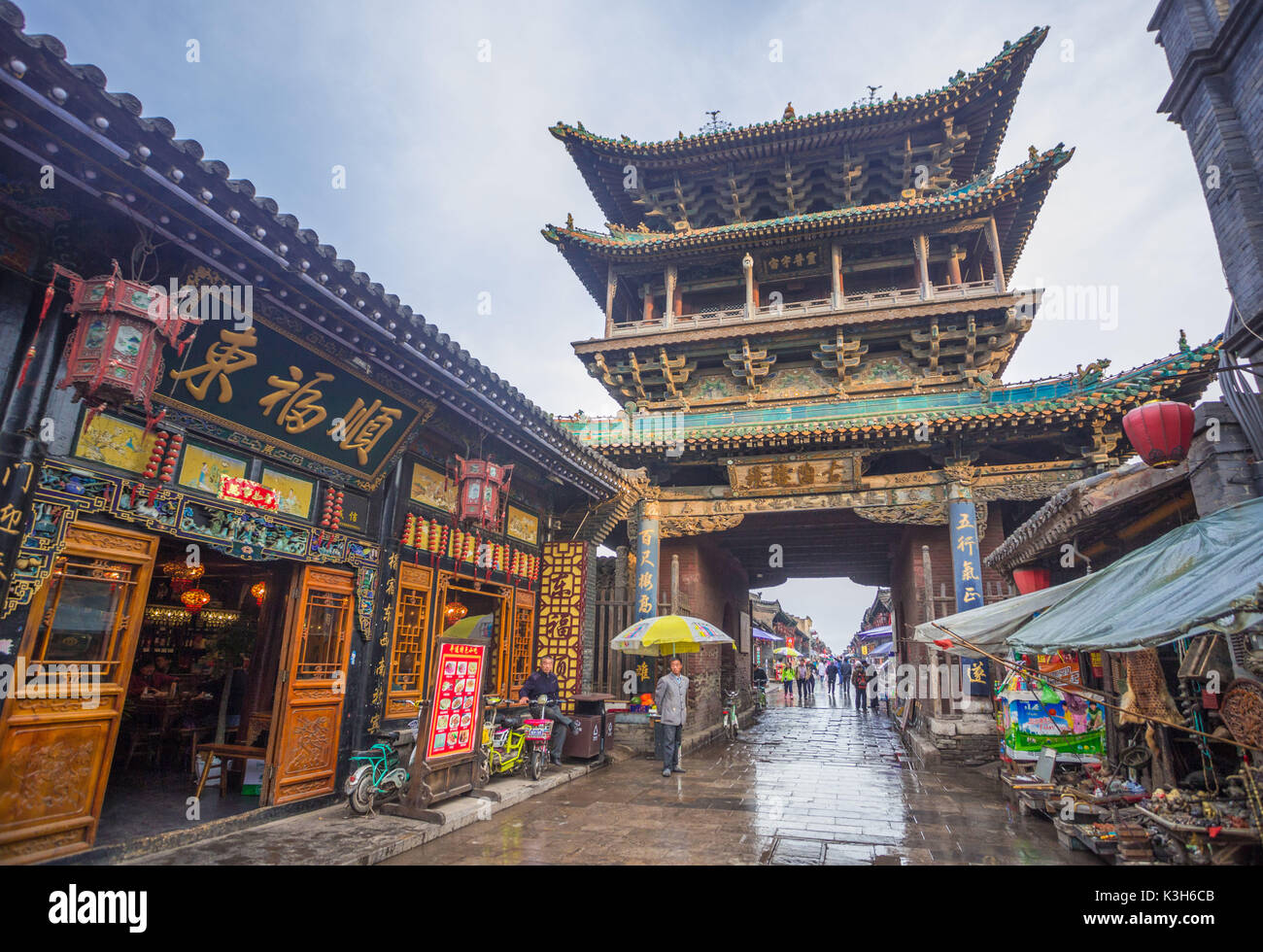 La Cina, nella provincia di Shanxi, città di Pingyao (W.H.), South Street, Torre del mercato Foto Stock