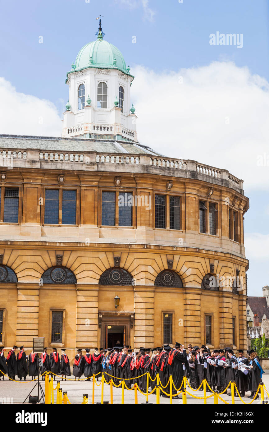 Inghilterra, Oxfordshire, Oxford, Sheldonian Theatre, la cerimonia di consegna dei diplomi Foto Stock