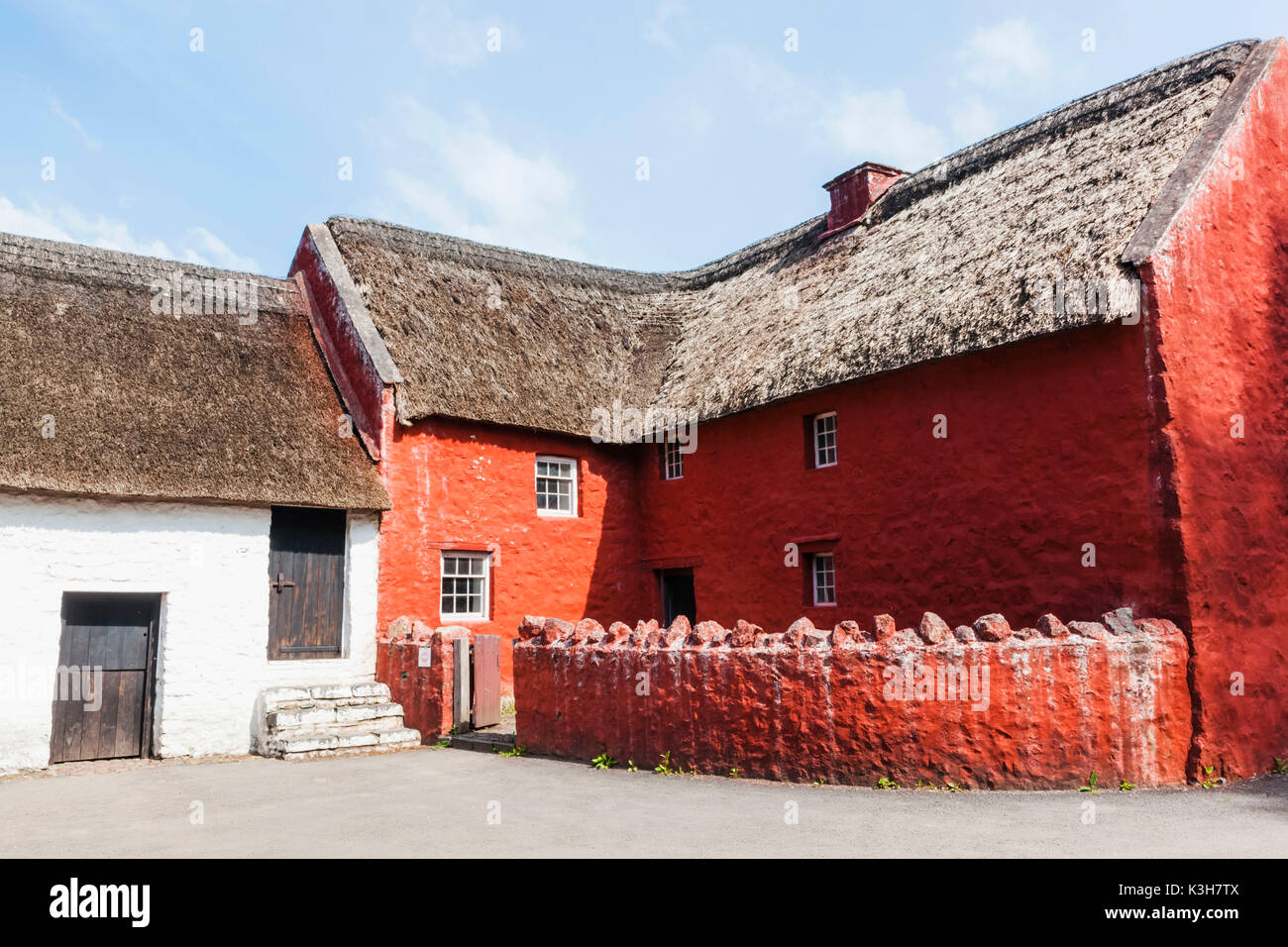 Il Galles, Cardiff, St Fagan's, Museum of Welsh Life e storica casa di villaggio Foto Stock