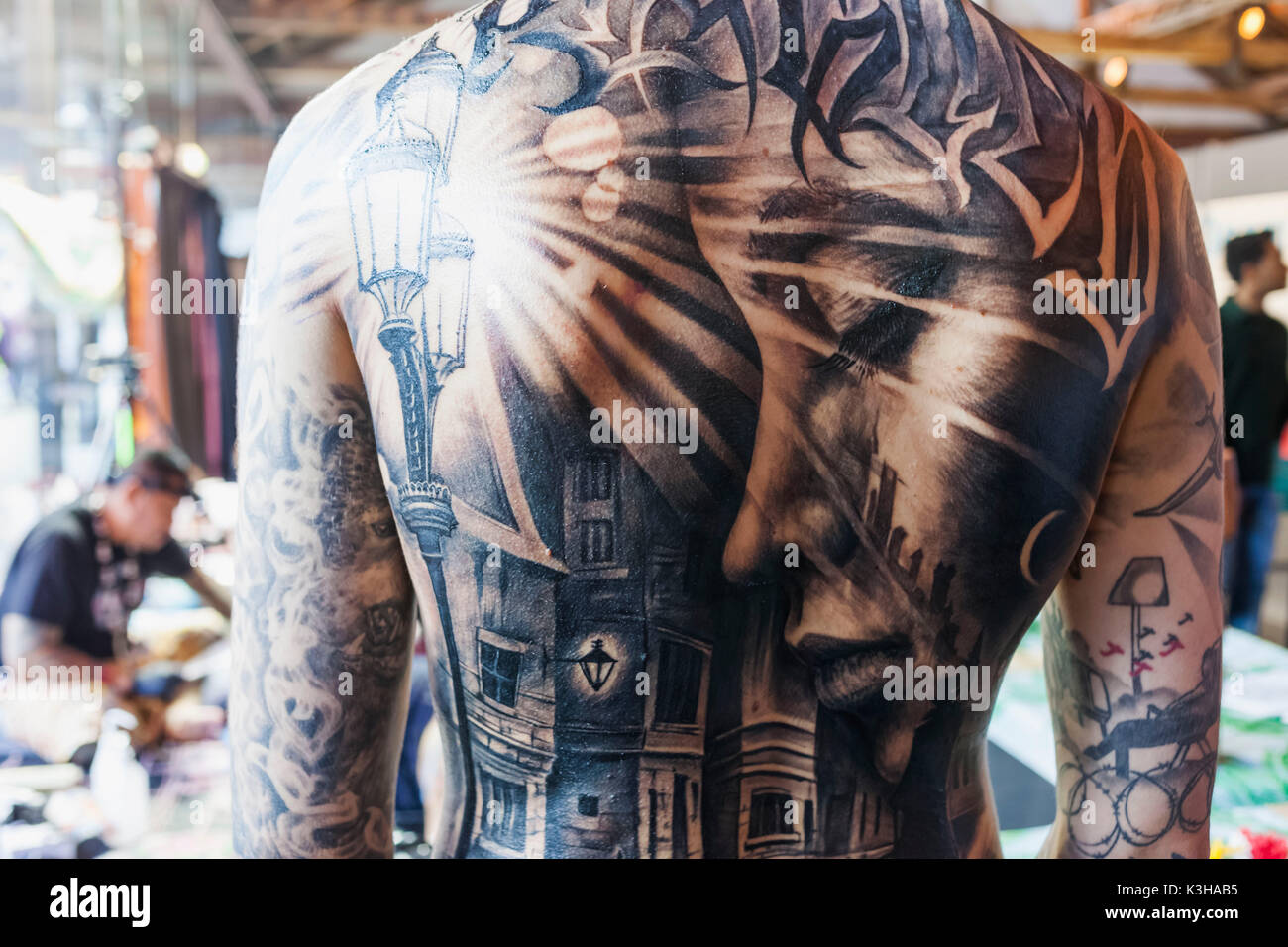 Inghilterra, London, London Tattoo Convention, Tattoo dettaglio Foto Stock