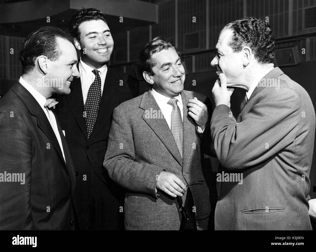 HANCOCK della mezza ora [BR TV 1956 - 1960] BILL KERR, sceneggiatore ALAN SIMPSON, TONY HANCOCK, SIDENY JAMES durante le prove Foto Stock