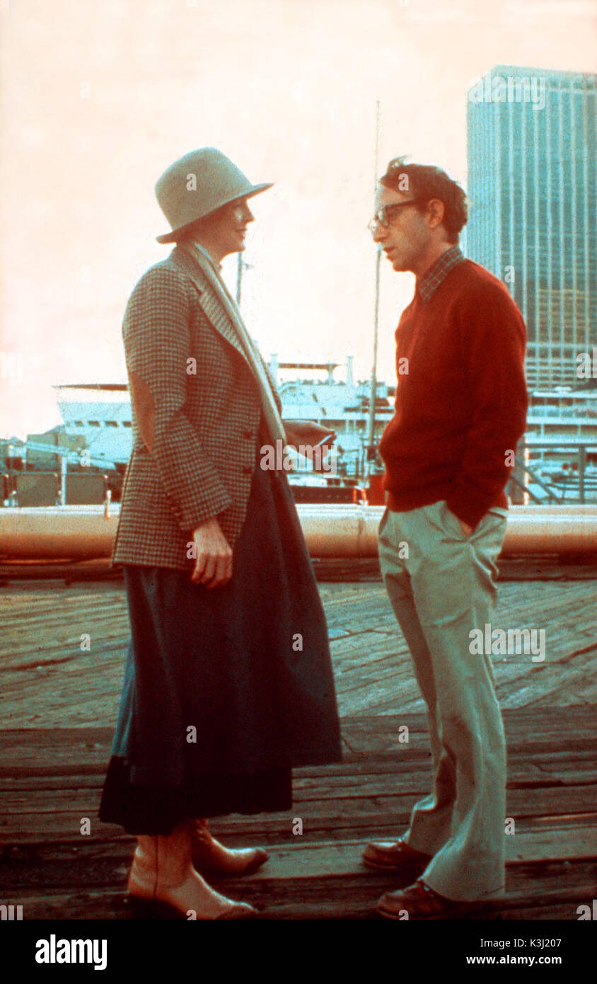 ANNIE HALL Diane Keaton, WOODY ALLEN data: 1977 Foto Stock