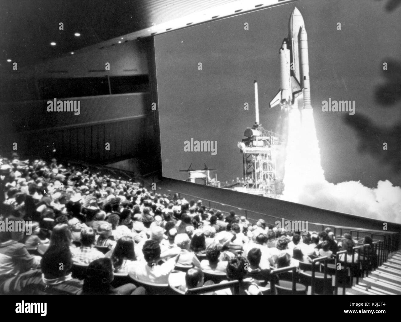 CINEMA IMAX, 7 piani a SPACEPORT USA il cinema è visto qui mostra una pellicola speciale che dà agli spettatori la sensazione di un effettivo caricamento verticale Foto Stock