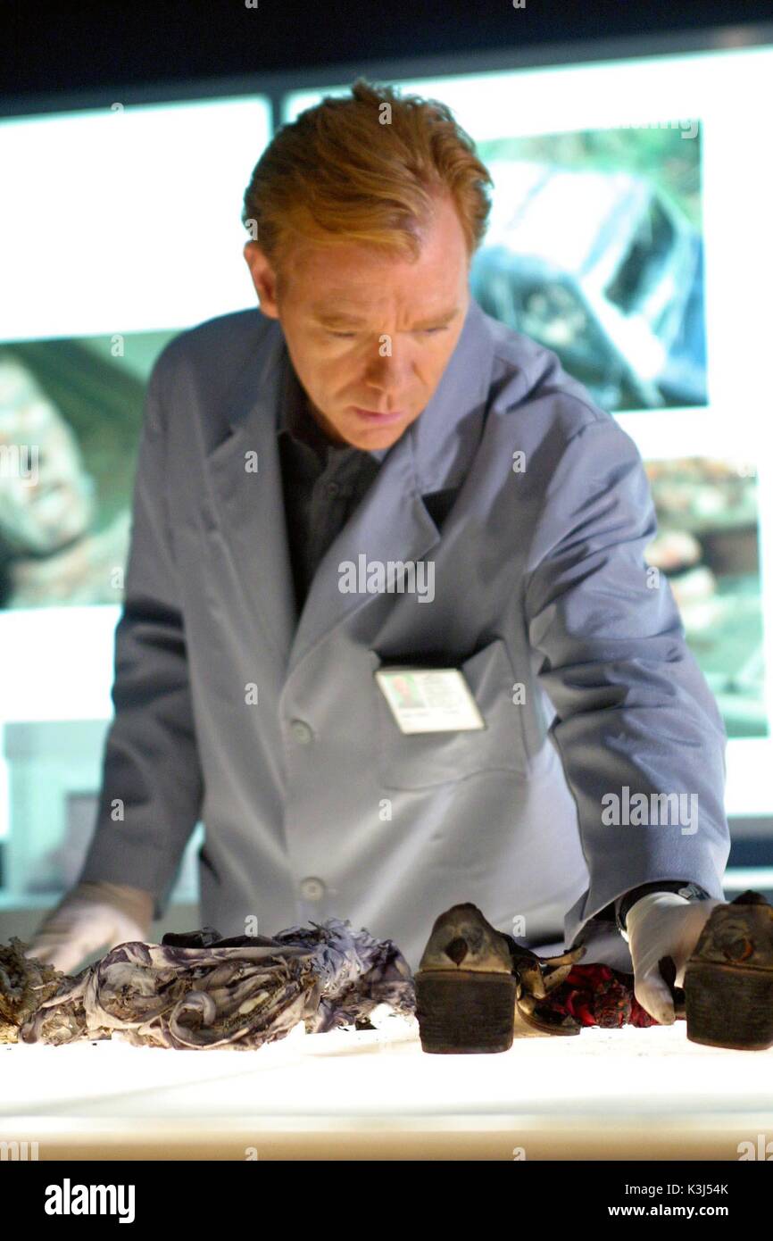 CSI MIAMI serie#1/episodio#5/Cenere alla cenere Tx: 21/10/02 David Caruso come Lt. Horatio Caine CSI MIAMI Foto Stock