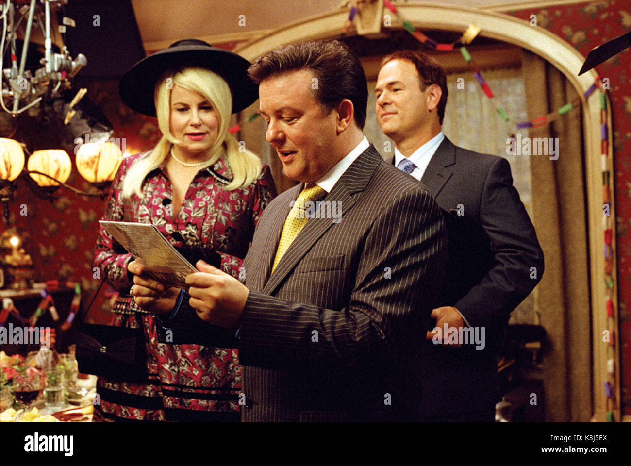 Per la vostra considerazione Jennifer Coolidge come Whitney Taylor Brown, Ricky Gervais come Martin Gibb e Larry Miller come Syd Finkleman data: 2007 Foto Stock