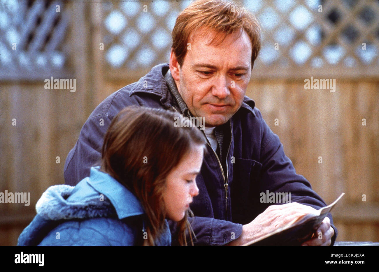 Shipping News. Per ulteriori informazioni: Contattare l'ufficio stampa Buena Vista International di zona. LE NOTIZIE SULLE SPEDIZIONI, KEVIN SPACEY data: 2001 Foto Stock