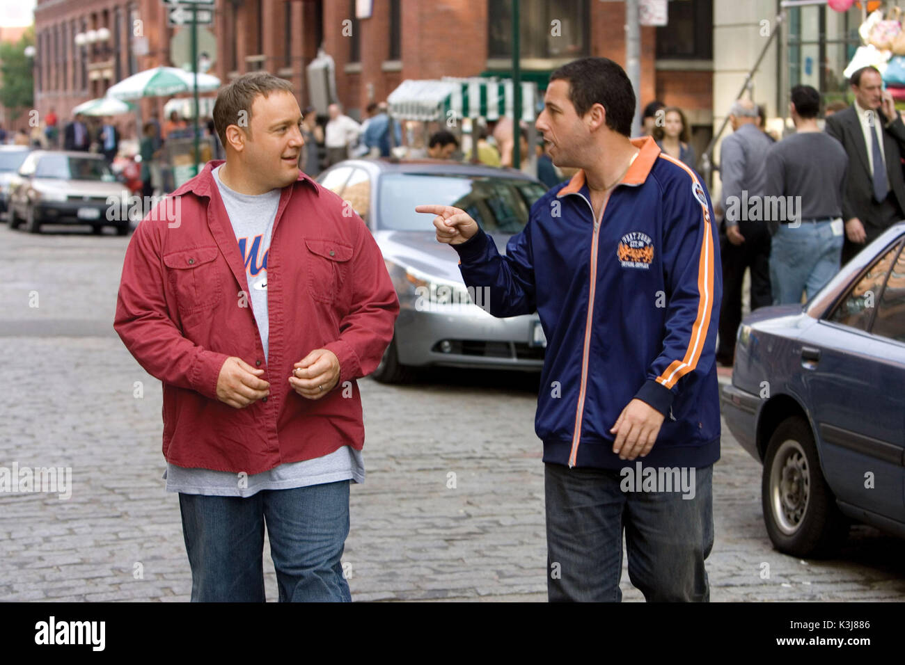 (L-R) KEVIN JAMES e ADAM SANDLER sono i protagonisti della commedia io ora vi pronuncio Chuck e Larry. ORA VI DICHIARO CHUCK E LARRY KEVIN JAMES, ADAM SANDLER Foto Stock