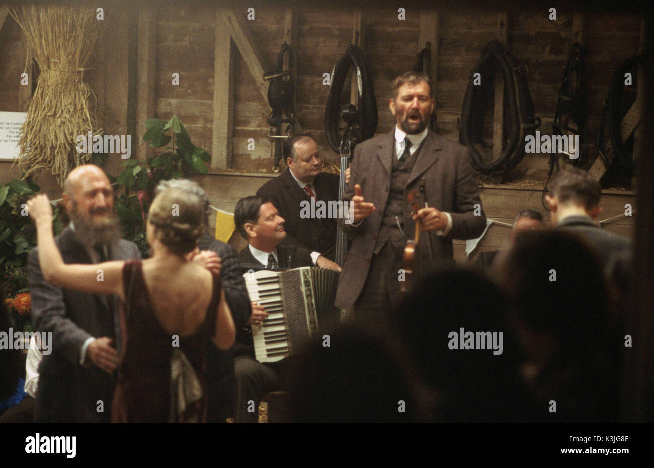 Onorevoli nella lavanda CLIVE RUSSELL data: 2004 Foto Stock