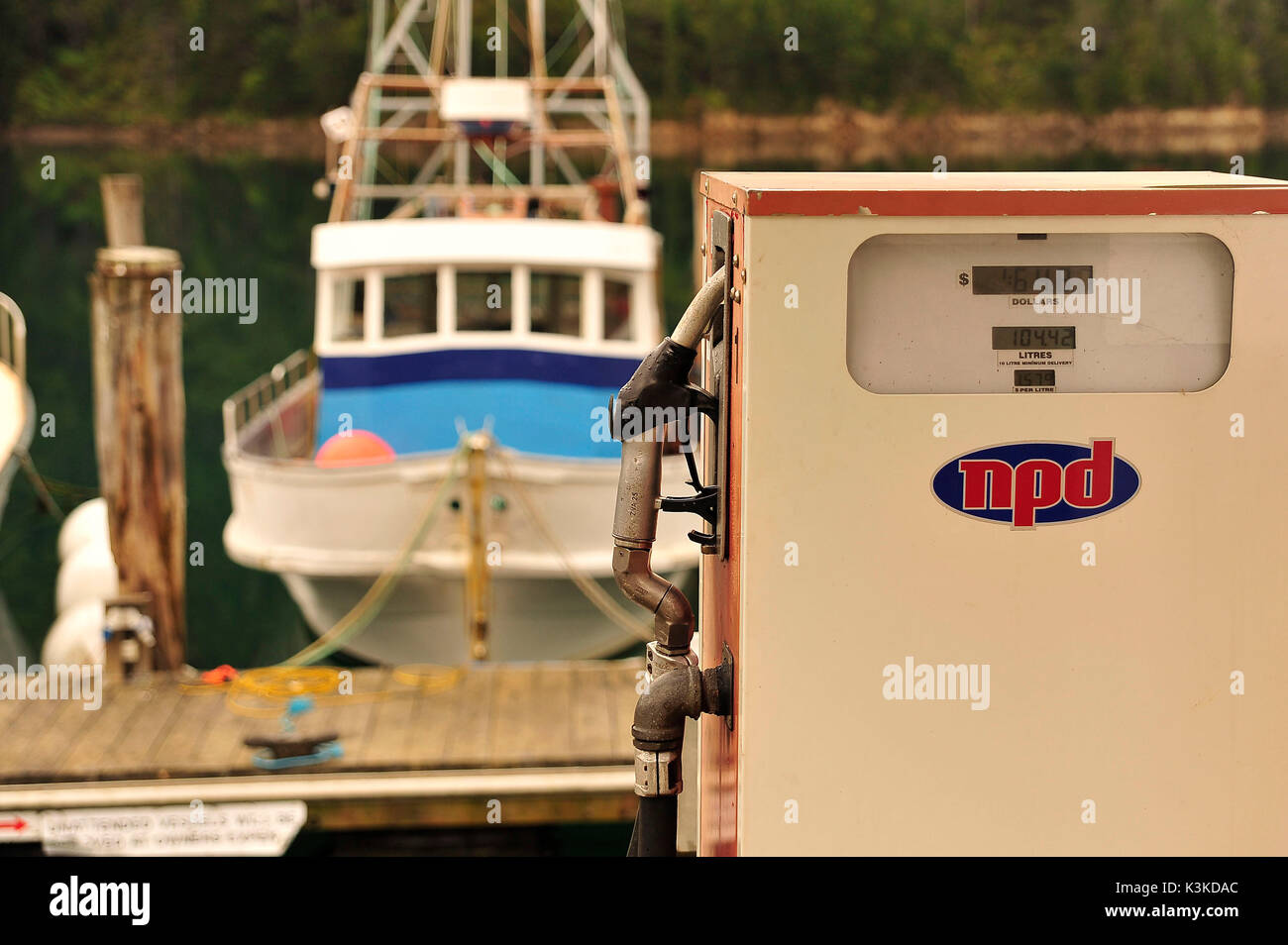 Stazione di riempimento per le barche in Nuova Zelanda con il logo della npd servizio carburante Foto Stock