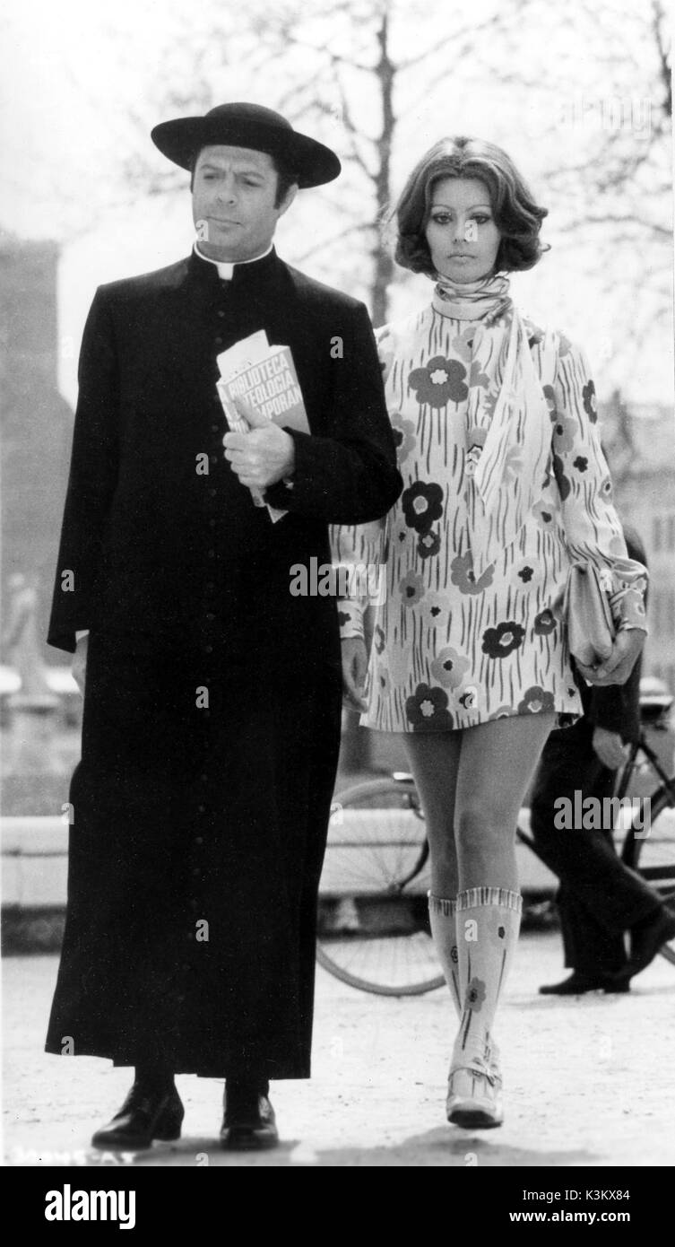 LA MOGLIE DEL PRETE MARCELLO MASTROIANNI, SOPHIA LOREN data: 1971 Foto Stock