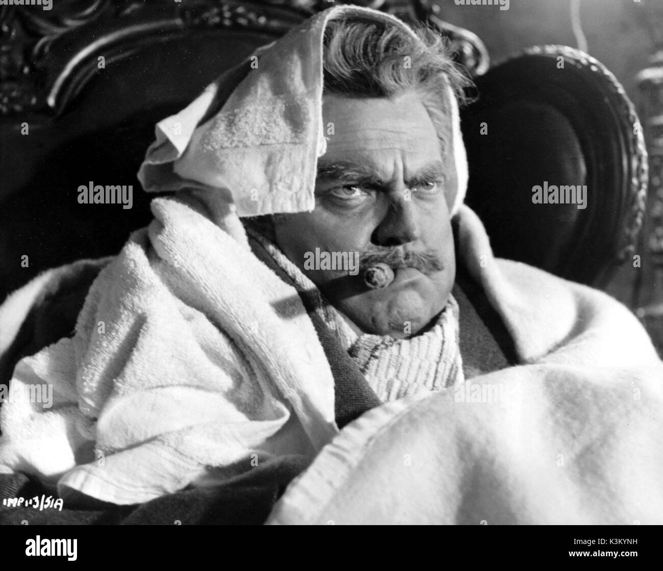 TROUBLE IN THE GLEN Orson Welles data: 1954 Foto Stock