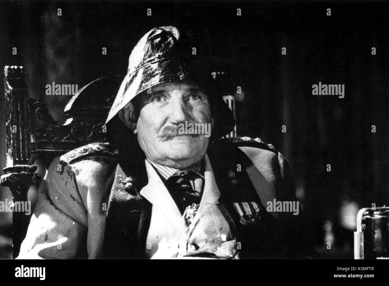 SIR HENRY A RAWLINSON END [BR 1980] TREVOR HOWARD data: 1980 Foto Stock