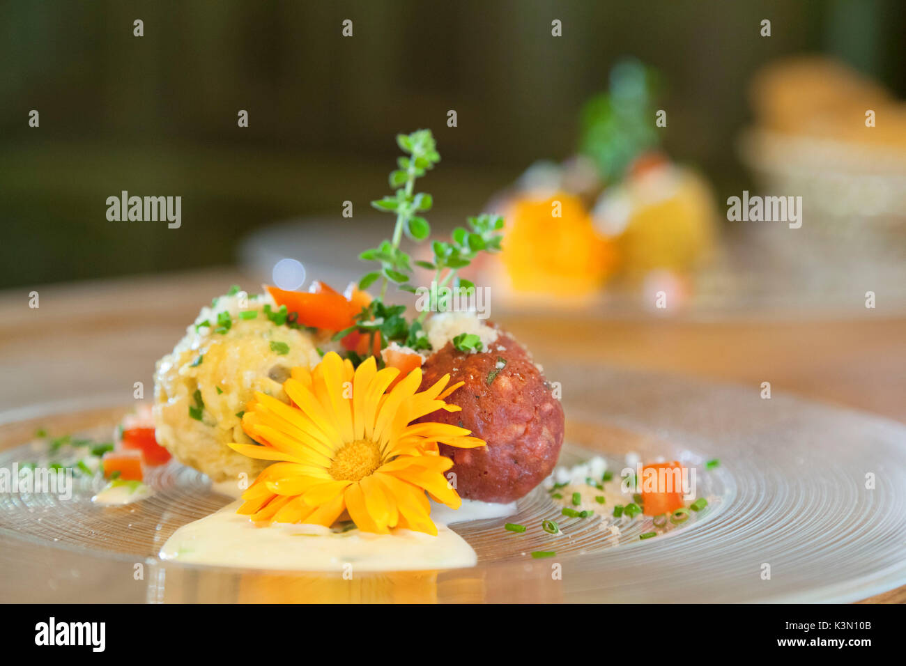 Una bella vita ancora degli gnocchi, una tipica specialità culinarie dell'Alto Adige, Provincia Autonoma di Bolzano Alto Adige, Trentino Alto Adige, Italia, Europa Foto Stock